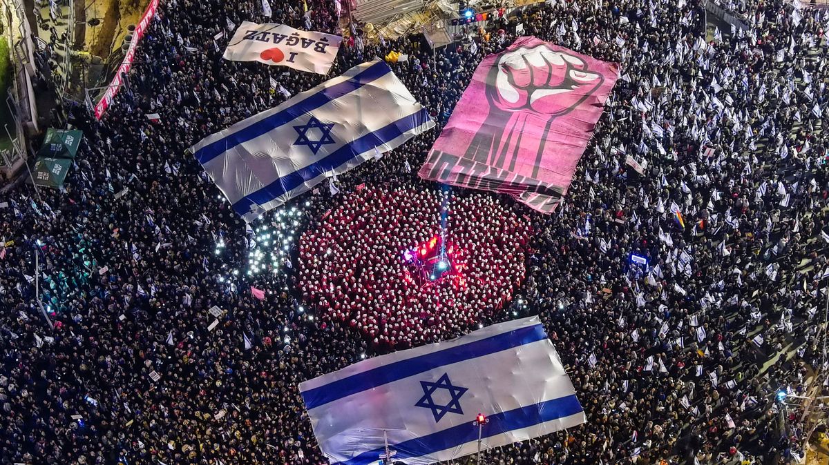 Největší protest v historii Izraele, v ulicích jsou statisíce lidí